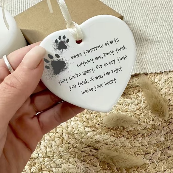 Pet Loss Memorial Ornament - Picture 2 of 4
